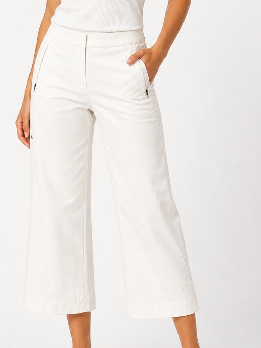 Adidas Stretch White Wide Leg Golf Pants Women's Size 6 Cropped Career Casual